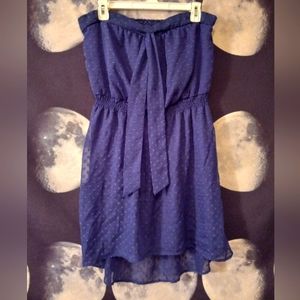 Eyeshadow Dark blue strapless dress